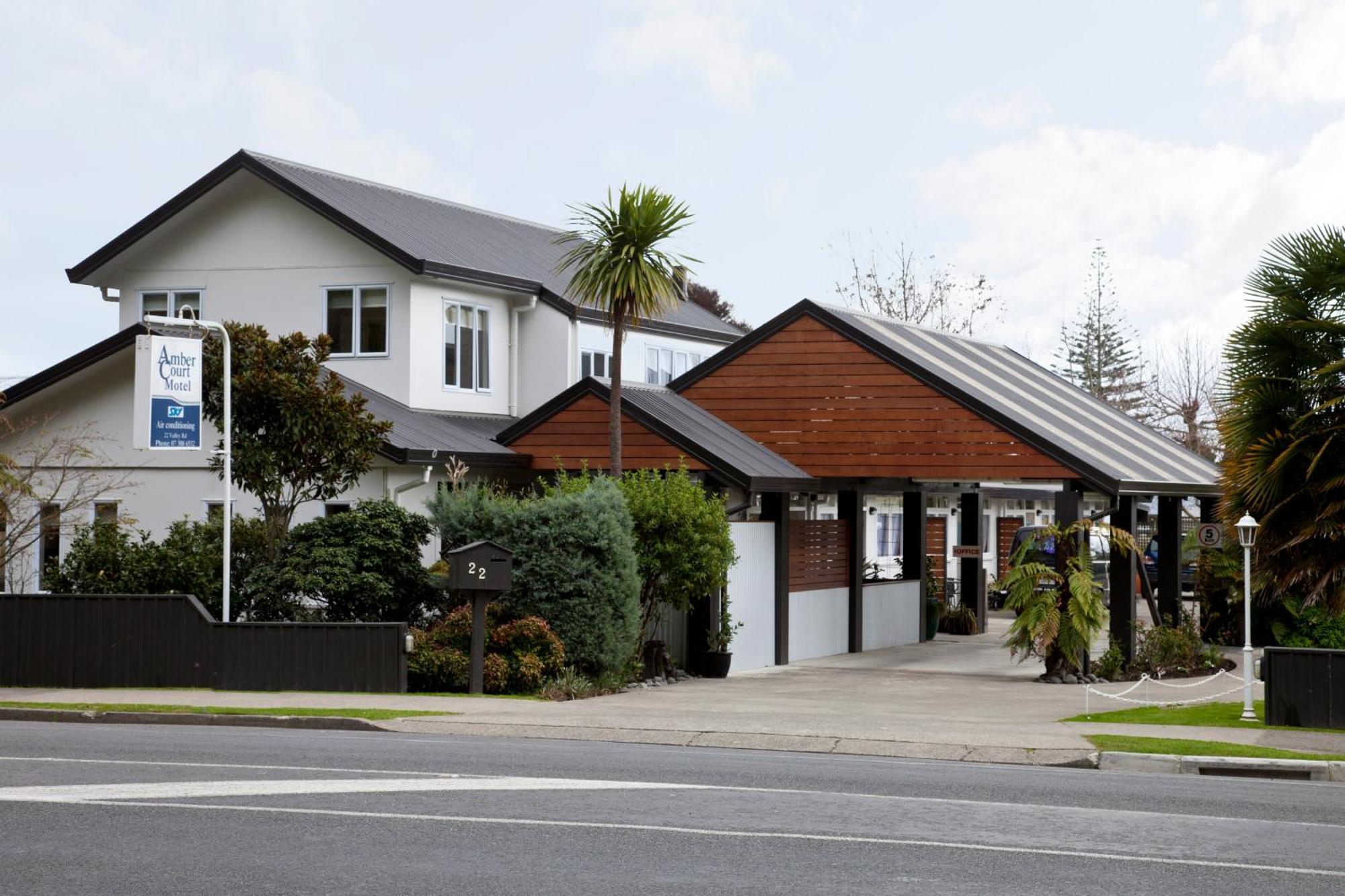 Amber Court Motel ฟากาทาเน ภายนอก รูปภาพ