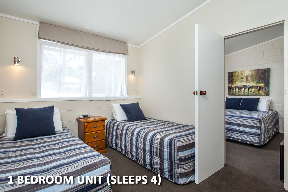 Amber Court Motel ฟากาทาเน ภายนอก รูปภาพ